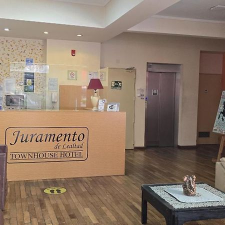 Juramento De Lealtad Townhouse Hotel Ciudad Autónoma de Ciudad Autónoma de Buenos Aires Exterior foto